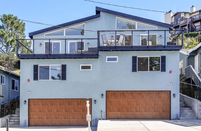2019 Build, New, Modern, Gorgeous 4 Bedroom 3 Bath Home w/Ocean View!