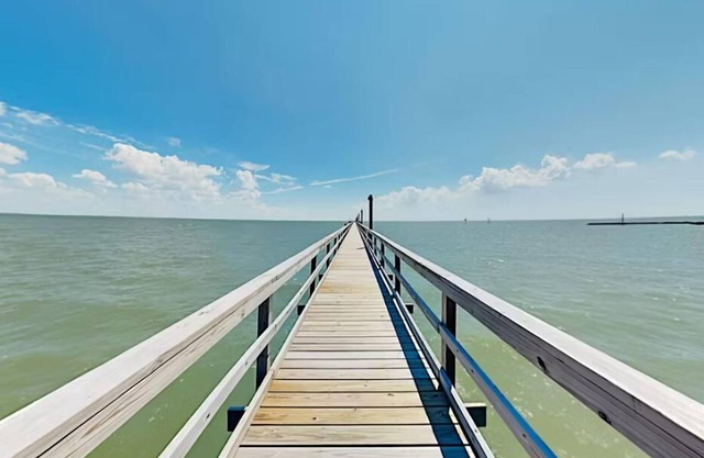 202 Allegro North - Beautiful condo with views of Aransas Bay!