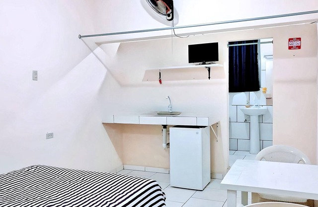 204 - Double Occupancy Studio, 2nd Floor