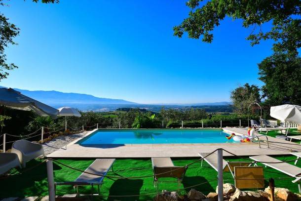 210 m² House ∙ 4 bedrooms ∙ 15 guests