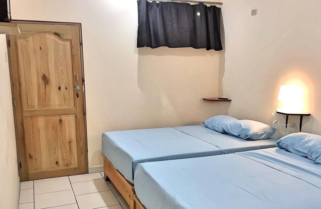211 - Double Occupancy Studio, 2nd Floor
