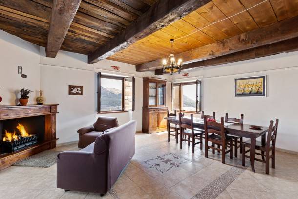 240 m² Villa ∙ 4 bedrooms ∙ 7 guests