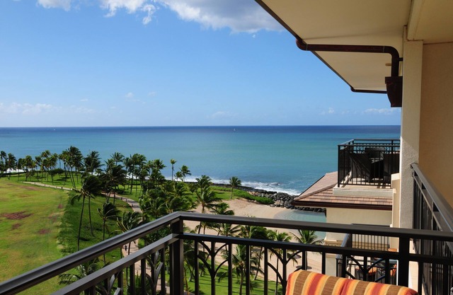 25% Off Aug 21–Sept 17, 2025! Luxurious Penthouse—Ocean, Beach & Pool Views!