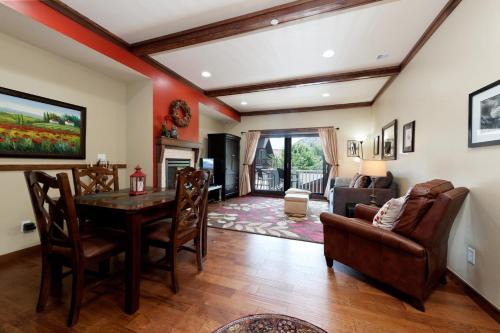 270 E. College Drive - Unit 203