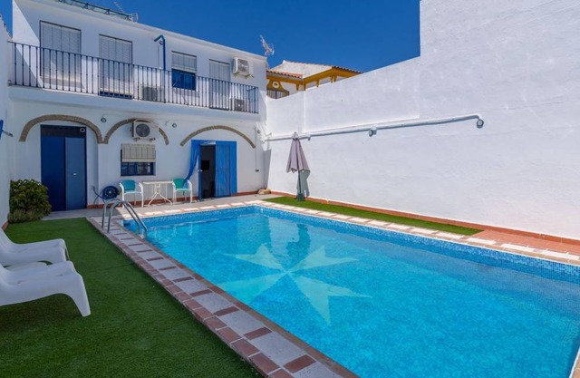 275 m² House ∙ 6 bedrooms ∙ 10 guests