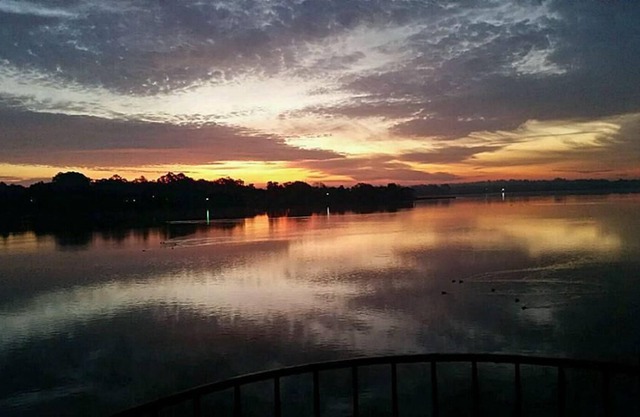 2BR/2 Bath Waterfront Condo on Lake Conroe