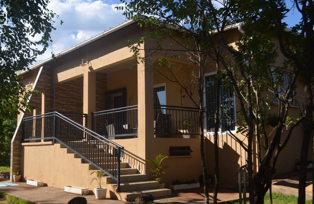 2BR HOME Wifi + ParkingnHomz Cottage - Chipata. Zambia