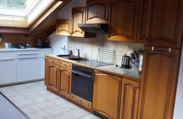 3.5 room apartment with south-facing balcony - 80 m² with a view of 4000, quiet area