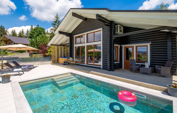 3 bedroom accommodation in Ravna Gora