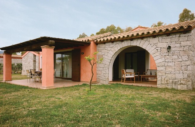 3 bedroom accommodation in Costa Rei CA