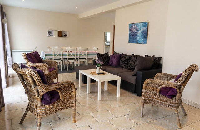 3-bedroom apartment on the Golf de Bellême estate (sleeps up to 8)