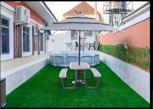 3 bedroom bungalow in Enugu