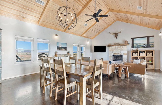 3-bedroom vacation home near Sul Ross State University