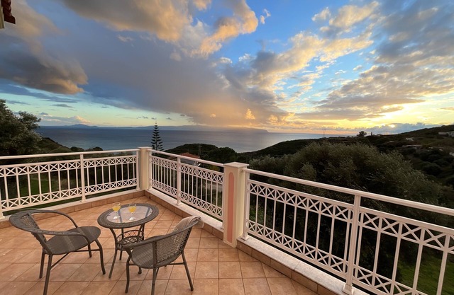 3 Bedroom Villa in Skala