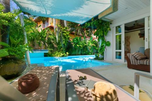 Villa Tongson Bay 
