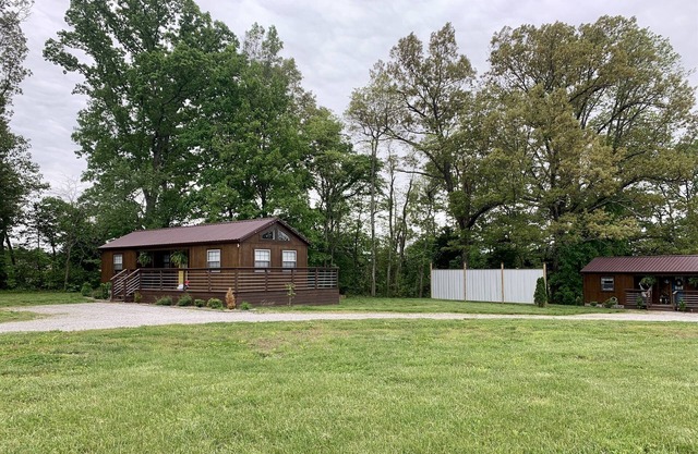 3 Cabins | Pond | Near Lake Egypt | Sleep 13 Total