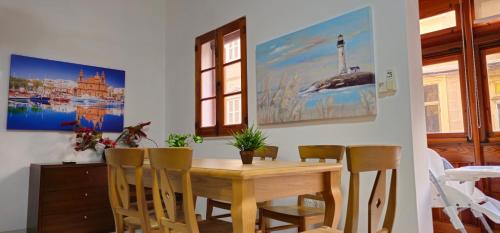 3 Floors Villa on Promenade 4 bedrooms 3 bathrooms VR