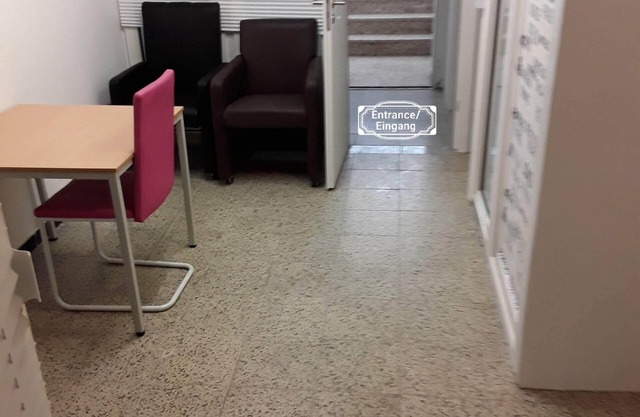 3 room basement apartment ideal place Frankfurt Airport/Messe/Opel