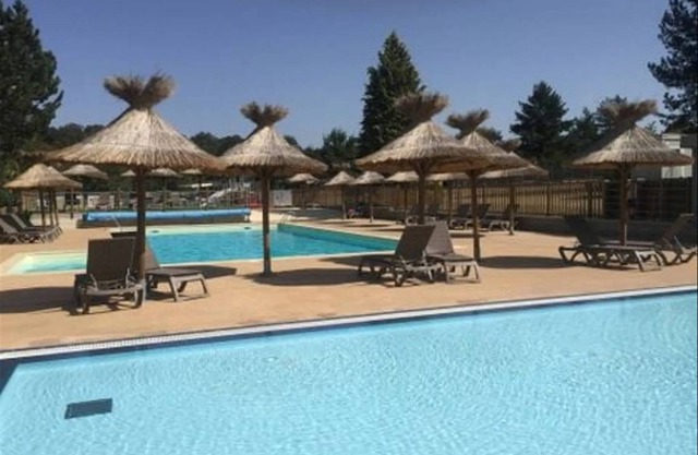 30 m² Mobile home ∙ 3 bedrooms ∙ 6 guests