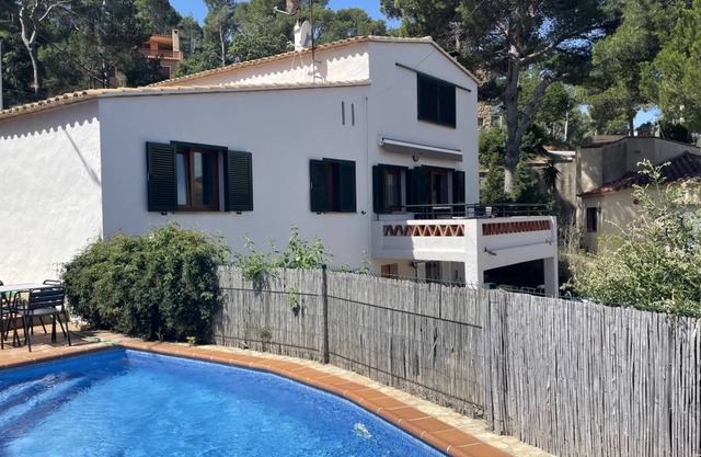300 m² Chalet ∙ 3 bedrooms ∙ 6 guests