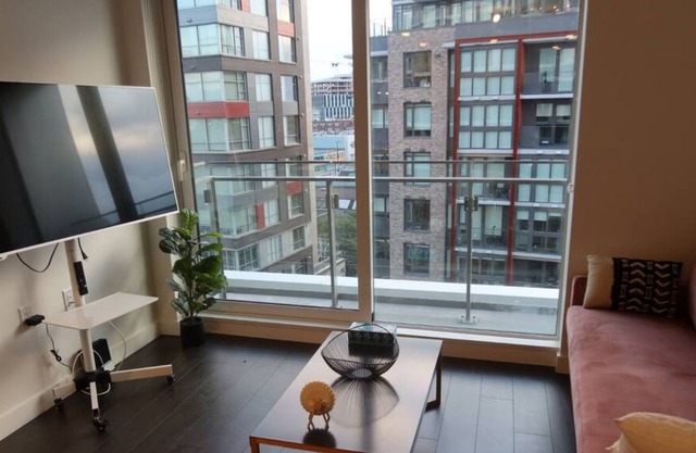 {30Days+} Scorpio Palace - 2 BDR 1 BATH @ Olympic Village