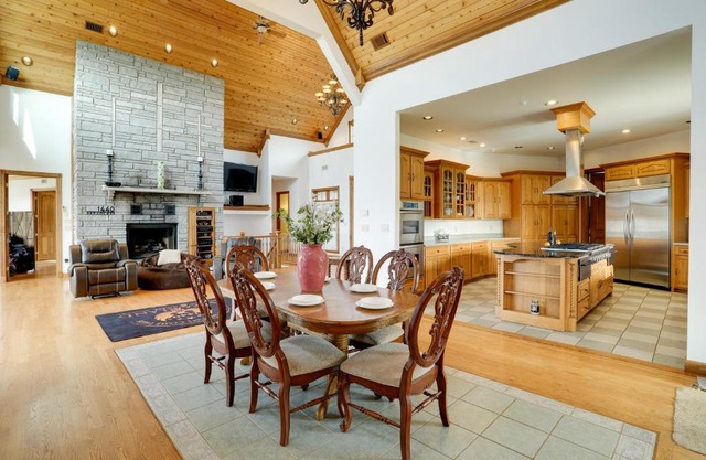 366 Shared Acres, Lake Access Ozark Getaway!