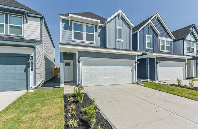 3Bed 2.5Bath Cozy Home in Quiet Community 15 min from Downtown HTX w/WiFi