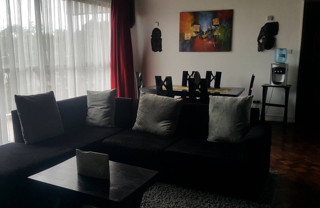 3Bedroom 3 bath plus Servants Quarter
