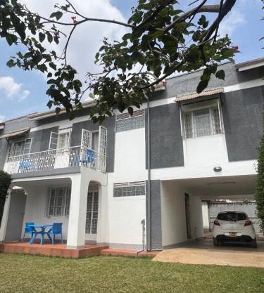 3Bedroom Hilltop Home In Muyenga