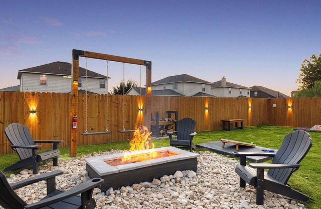 3BR Smart Home w/Alexa + Backyard Retreat