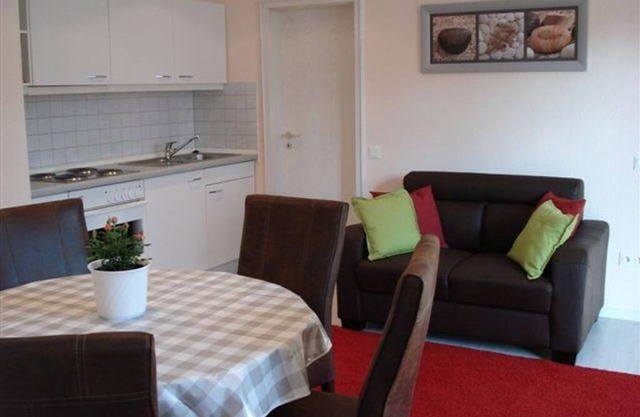 4-bed vacation apartment Sonnenblick - Eifelferienhaus Miro