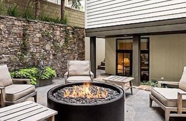 4 BEDROOM-5.5 BATH HOUSE WEST END-ASPEN-VICTORIAN!