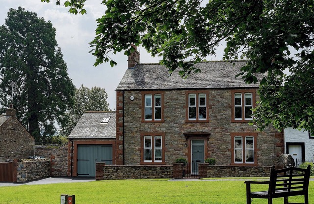4 bedroom accommodation in Askham, near Penrith
