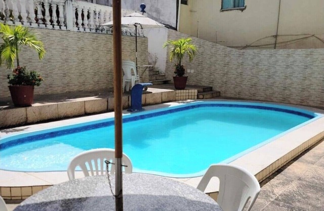 4 Bedroom Closed Condominium House