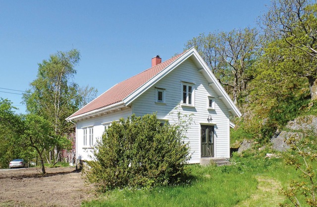 4 bedroom cozy home in Mandal
