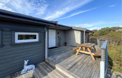4 Bedroom Lovely Home In Lindesnes
