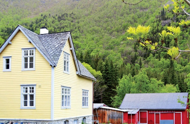 4 bedroom nice home in Eidfjord