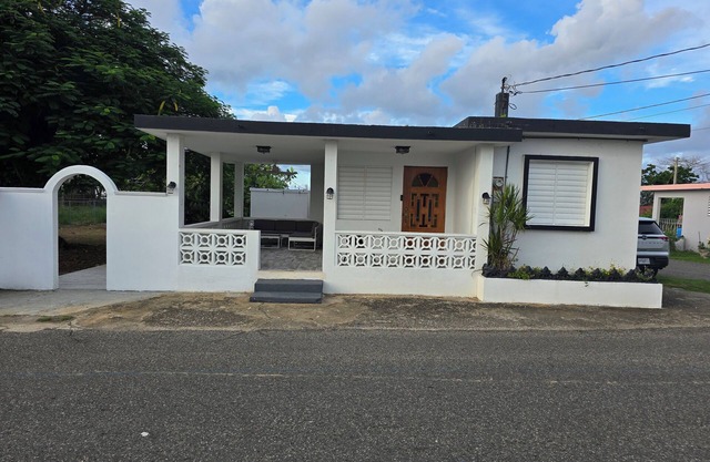 4-bedroom oasis in amazing Hatillo