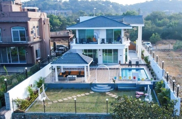4 bhk Grandeur villa with infinite valley view