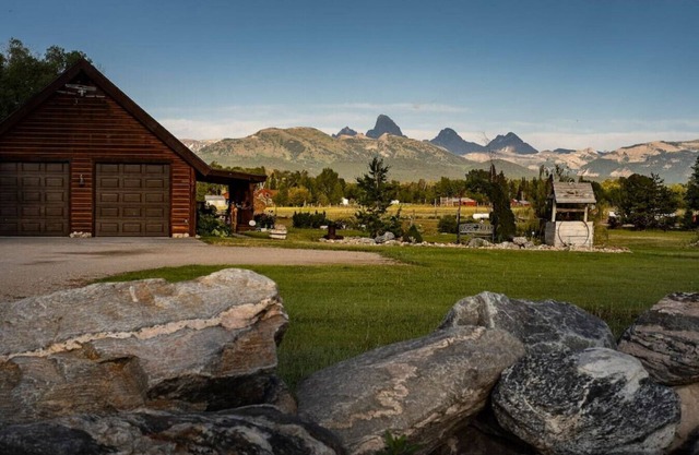 4 Peaks Teton Views - Fishing Trip- National Parks