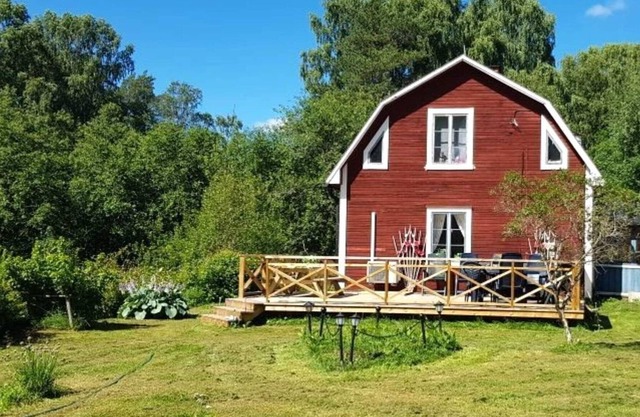 4 person holiday home in RAMSJÖ