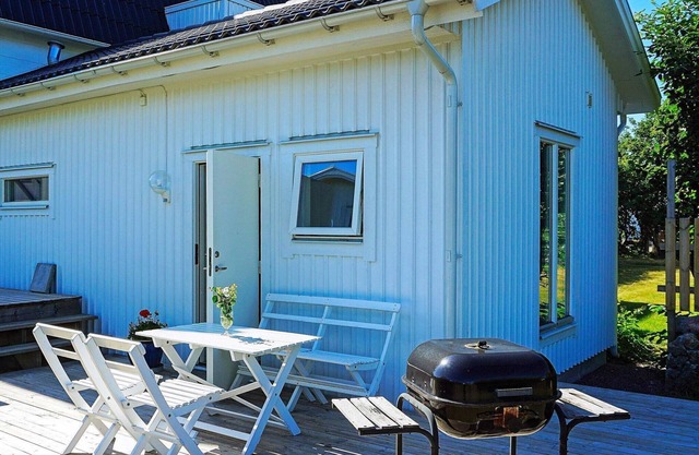 4 person holiday home in Økerø