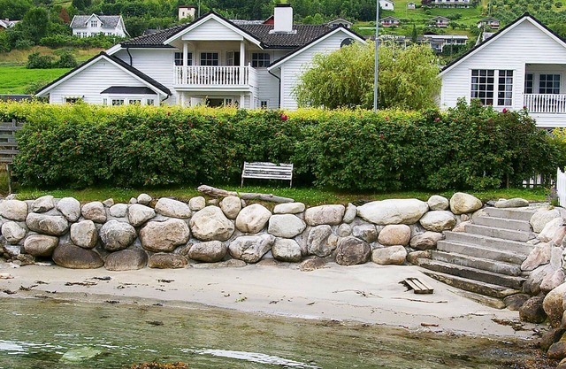 4 person holiday home in Leikanger-By Traum
