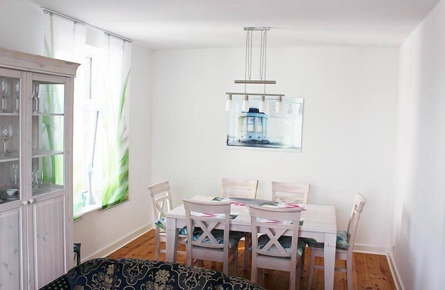 4 star (DTV) apartment with a view of the old lighthouse, quiet, central, bright