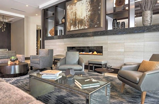 4-Star Hotel ∙ Courtyard by Marriott Edgewater NYC Area