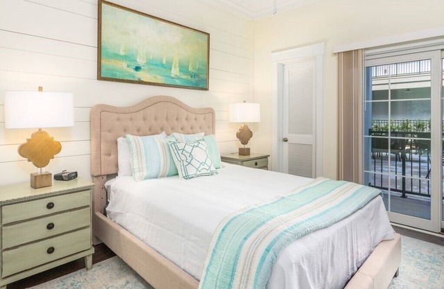400 Ocean Suites at the Heart of St.Simons Pier Village Unit 2202-2nd Floor