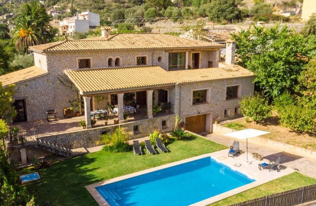 430 m² House ∙ 5 bedrooms ∙ 10 guests
