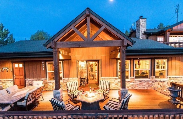 4BR/3Bth, Bend Country Pastoral 9 Mt View, Quiet Peaceful 9 Acre Getaway Retreat