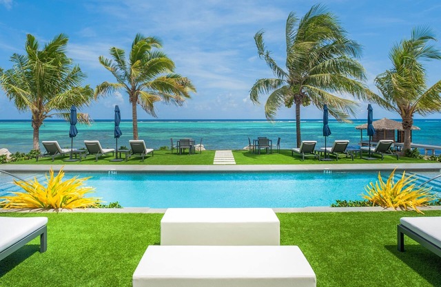 4BR Suite at Black Urchin Boutique Resort