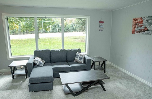 5-bedroom, 3-bathroom bungalow House offers a world of comfort